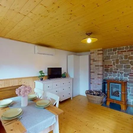 Ferienhaus Cozy Modern By The Forest *