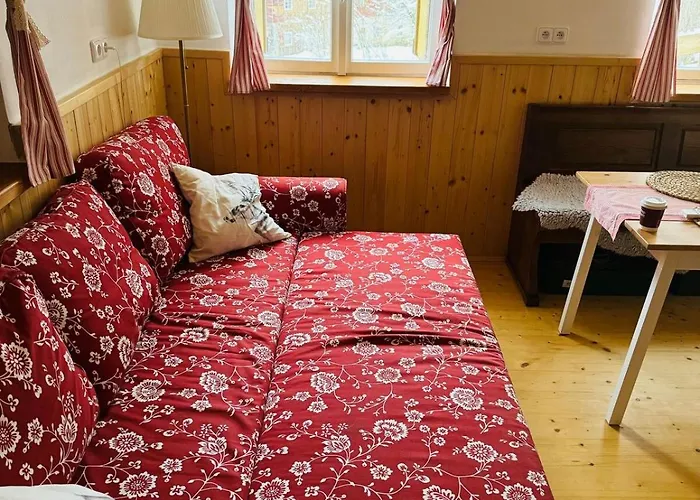 Semesterbostad Cozy Modern By The Forest