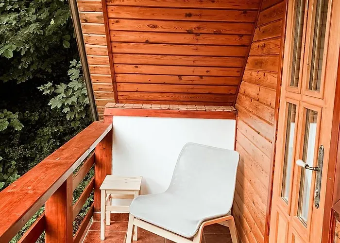 Cozy Modern By The Forest Semesterbostad Chřibská